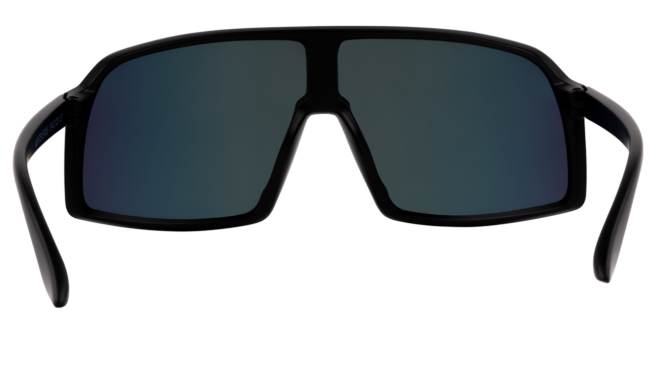 Stylish black sunglasses with large dark lenses, designed for kids, perfect for outdoor adventures and sun protection.