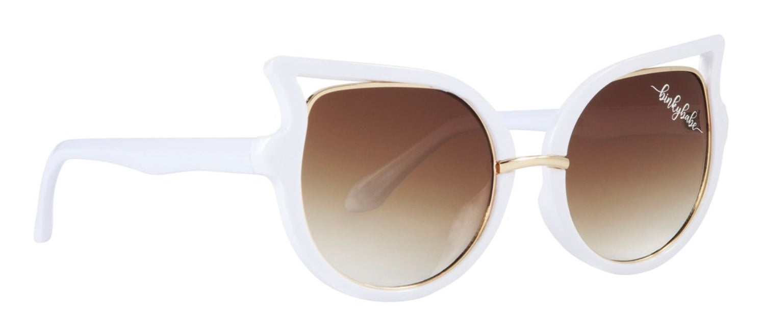 Stylish white cat-eye sunglasses with gradient brown lenses and gold accents, perfect for a chic summer look.