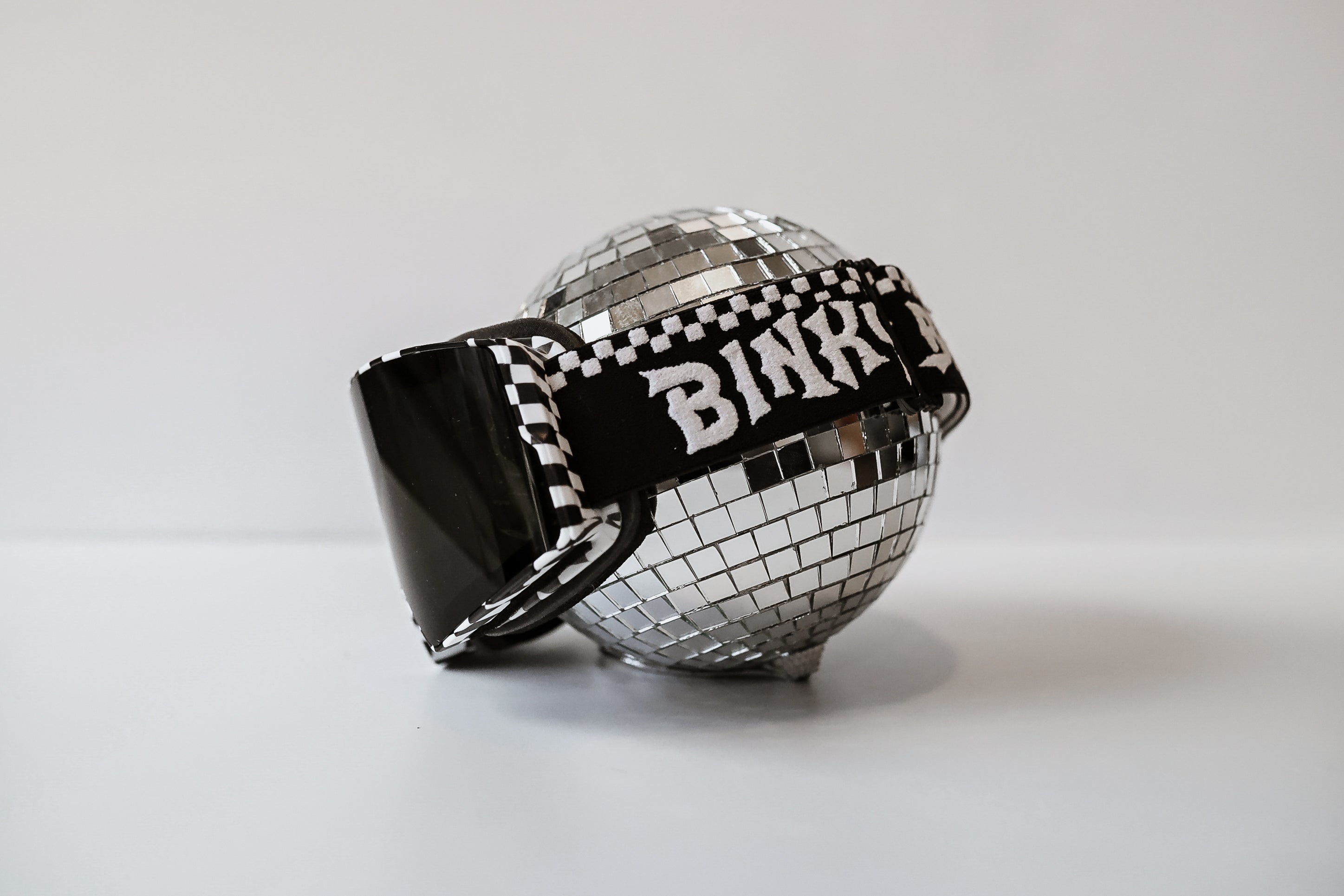 OUTLAW GOGGLES: CLEAR VISION, NO COMPROMISES