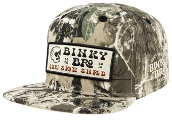 Stylish camo snapback cap from BinkyBro featuring a bold logo patch, perfect for young surf and skate enthusiasts.